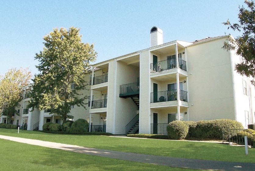 Augustine Club Apartments in Tallahassee, FL Rent Tally